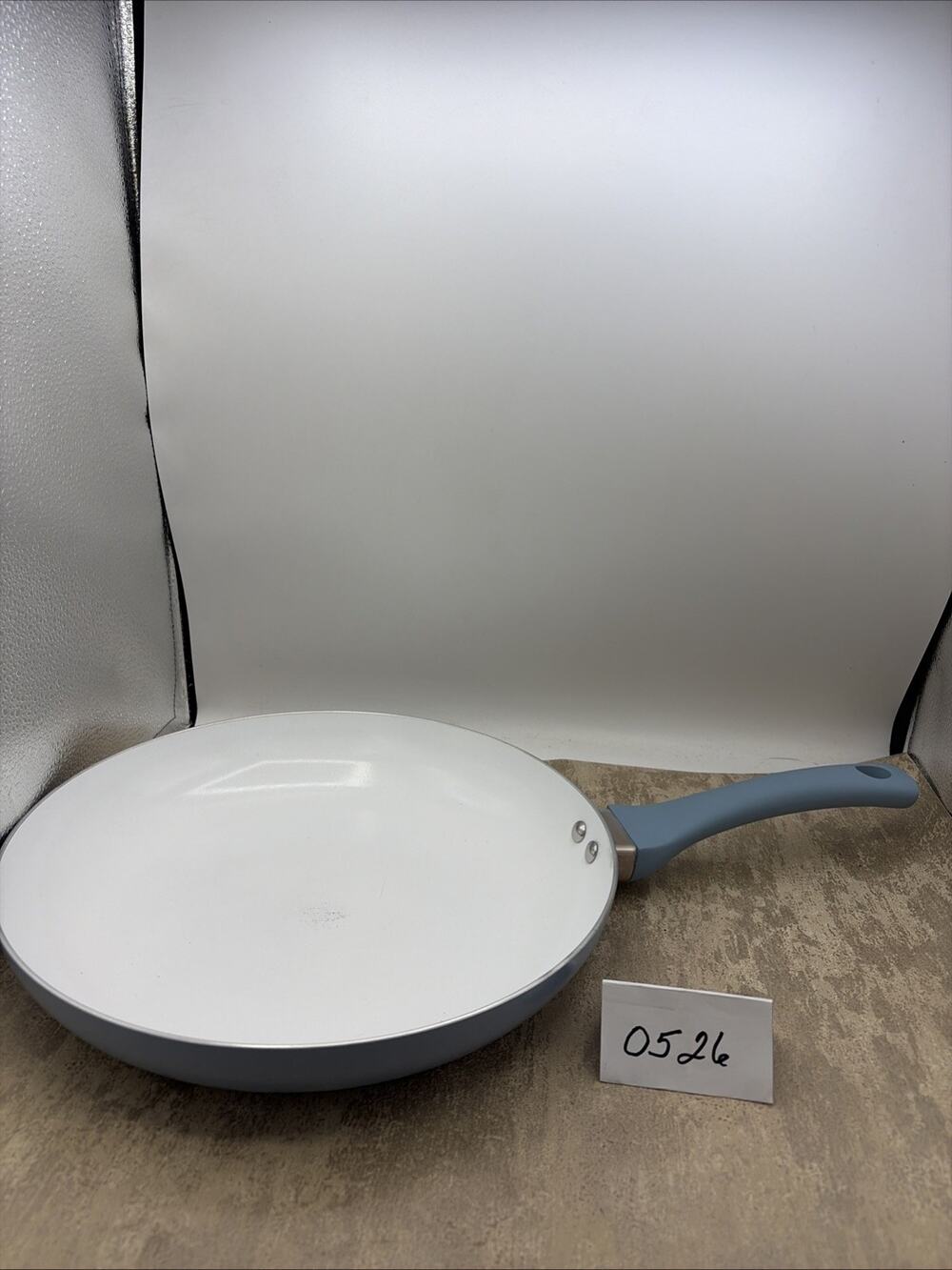 12” Ceramic non-stick frying pan, dishwasher safe, Blue